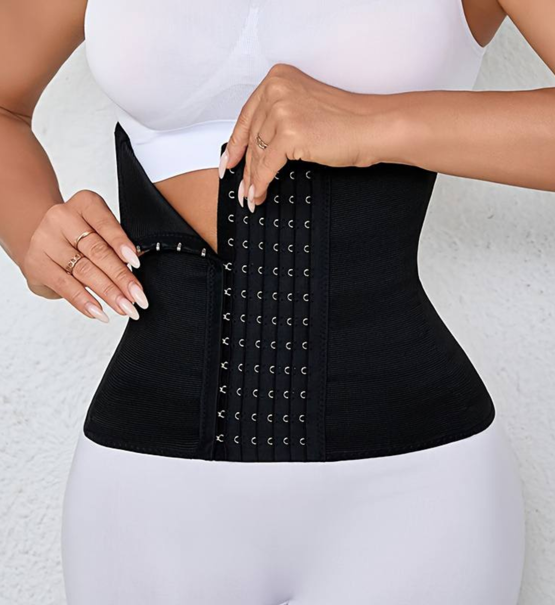 Corset Sculptant MiiOW – Redessinez Votre Silhouette